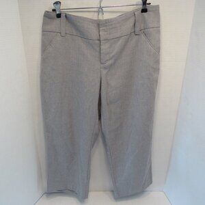 Daisy Fuentes Casual Capri Stretch Pants Light Gray/Heather Gray Combo Size 10